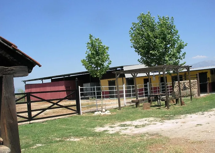 Pensión La Hípica 3*